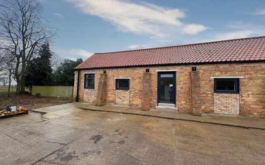 Belton Grange Farm, Crowle