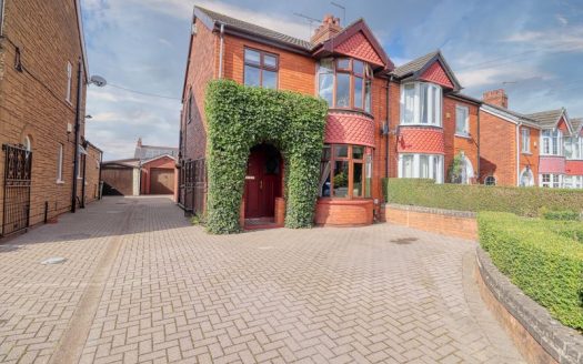 Cliff Gardens, Scunthorpe