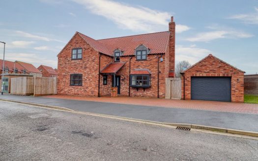 Lakeside View, Ealand